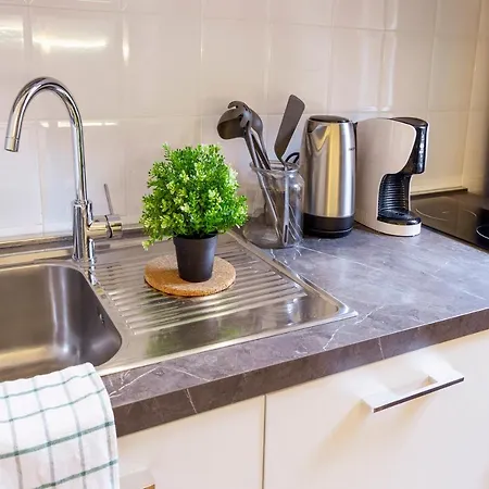 Romantic In The Heart Of Apartamento Trieste