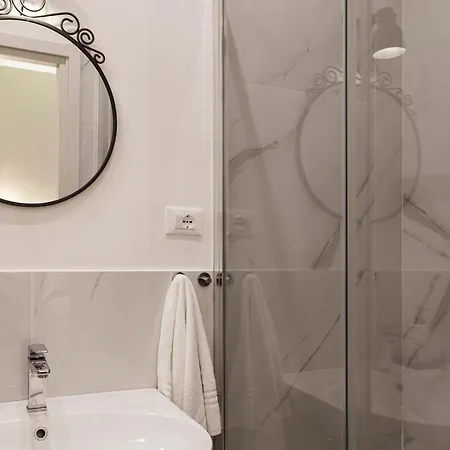 Romantic In The Heart Of *